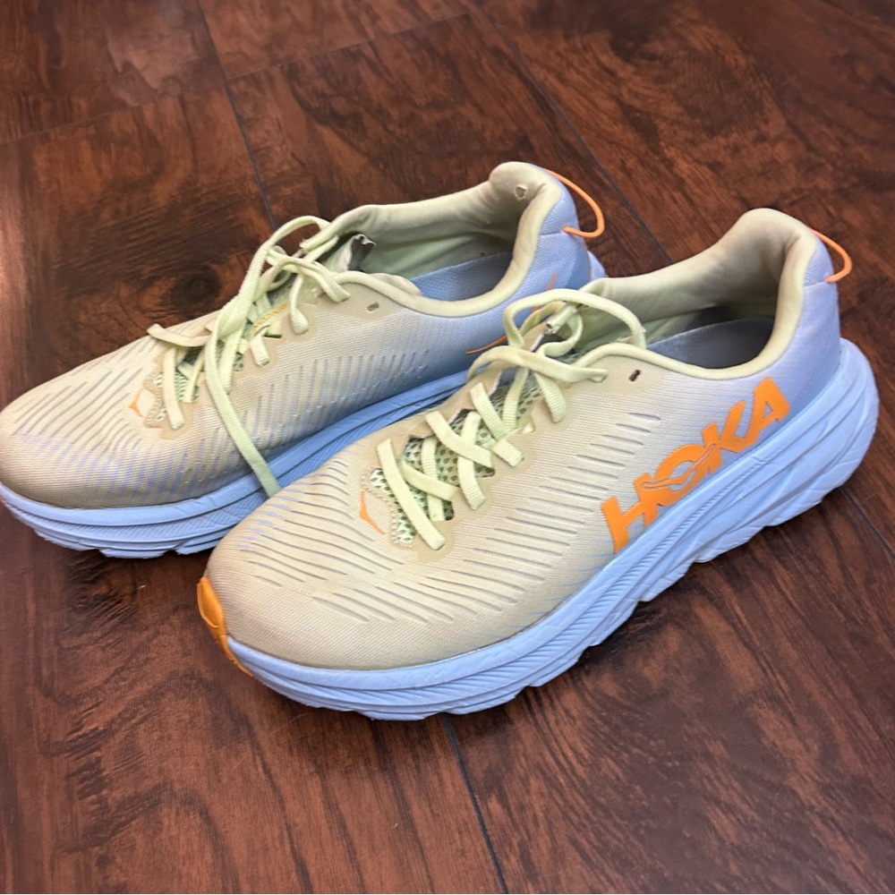 Hoka Women’s Rincon 3